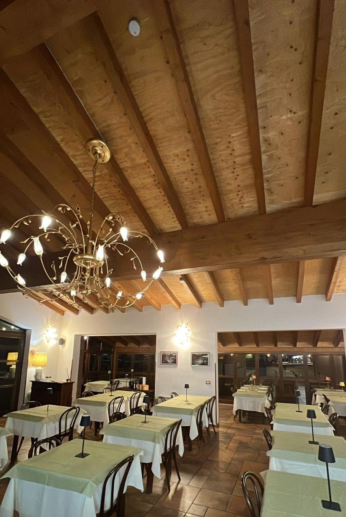 Hotel Il Pietreto กอลเลวัลเดลซา ภายนอก รูปภาพ
