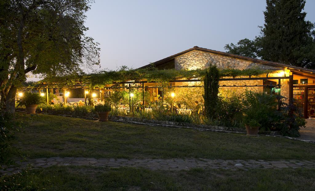 Hotel Il Pietreto กอลเลวัลเดลซา ภายนอก รูปภาพ